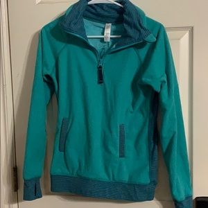 IVIVVA by Lululemon girls pullover sweatshirt